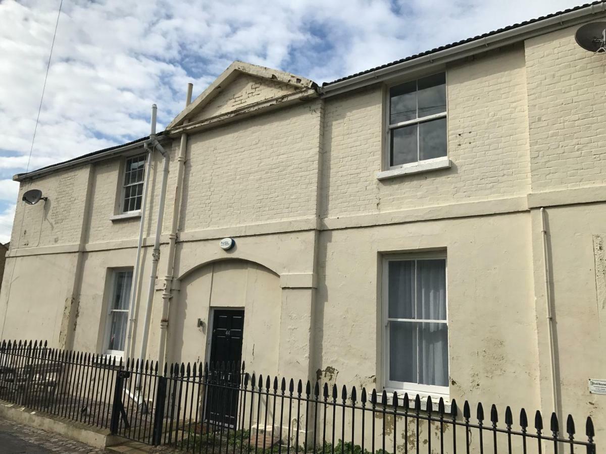 Artists Residency, Trinity Square, * Margate